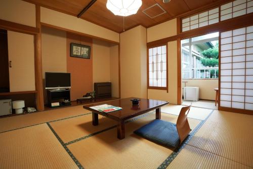 Ryokan Marumo - Good To Know