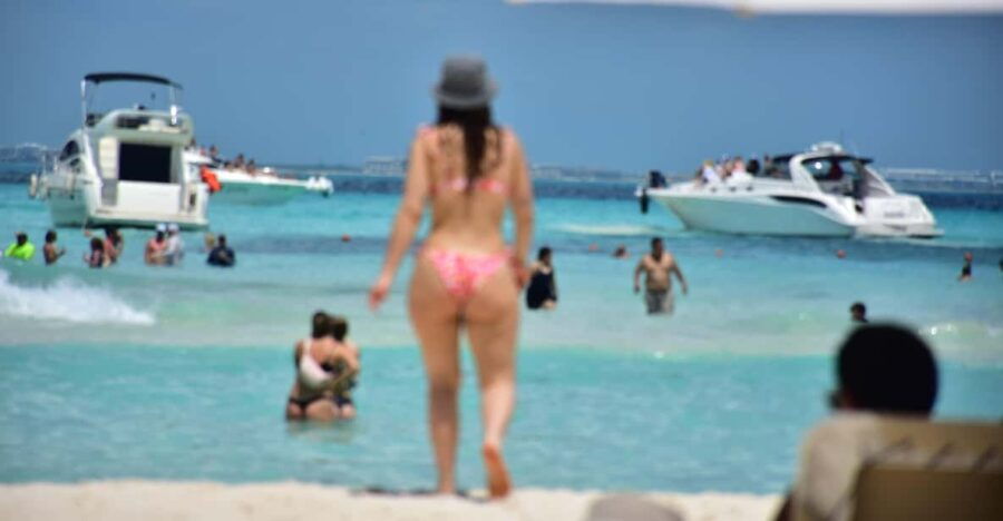 Sail Isla Mujeres Catamaran Cruise With Snorkeling, Open Bar