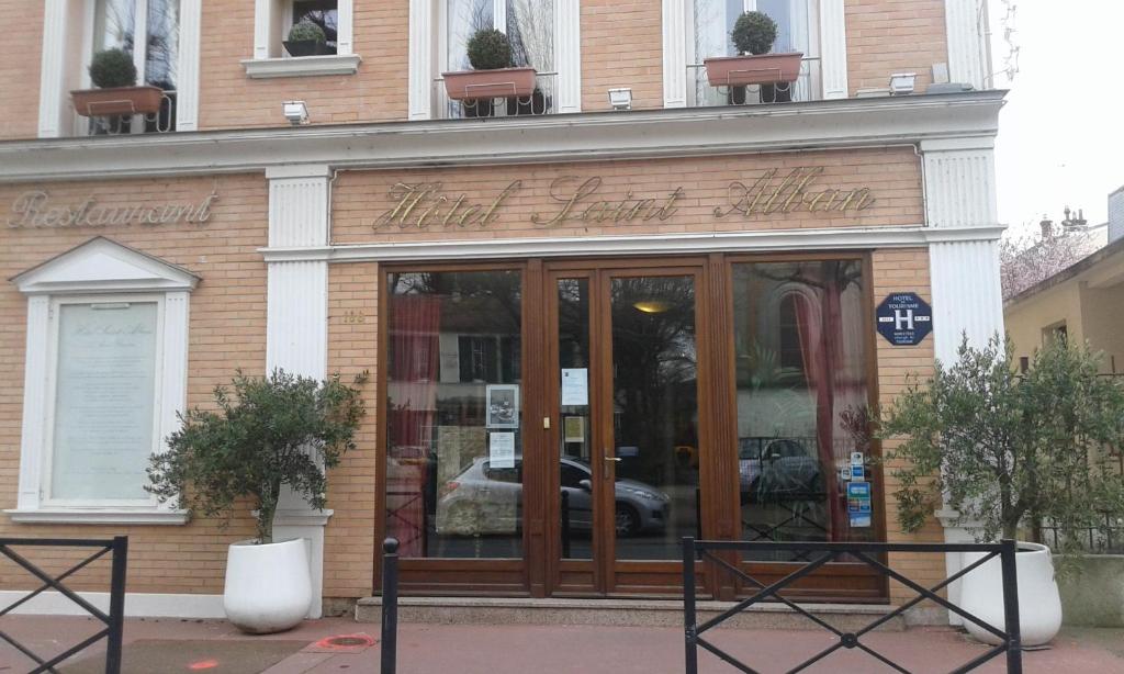 Saint Alban Hotel - Points About Your Stay