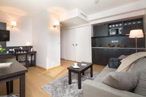Seven Urban Suites Nantes Centre - Points About Your Stay