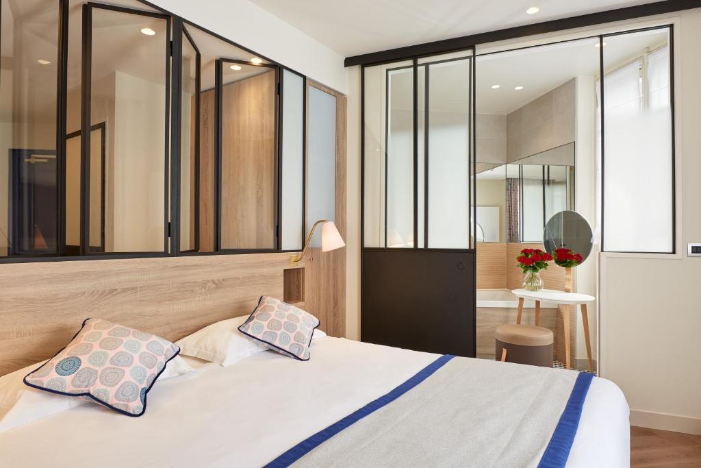 Sévigné Hotel - Points About Your Stay