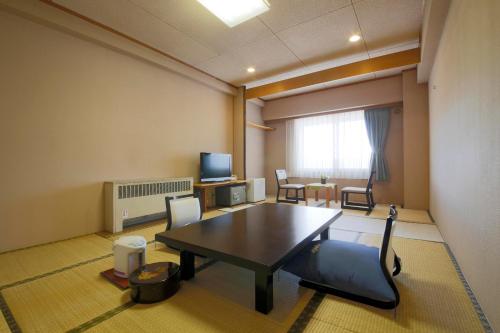 Shiga Park Hotel - Good To Know