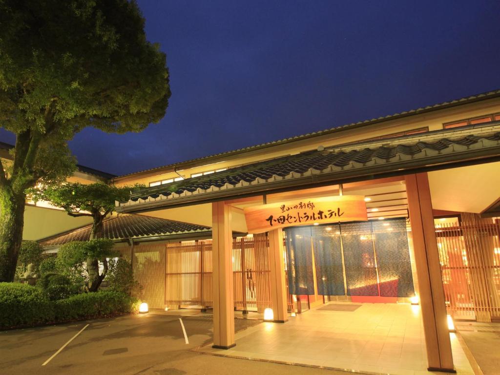 Shimoda Central Hotel Review
