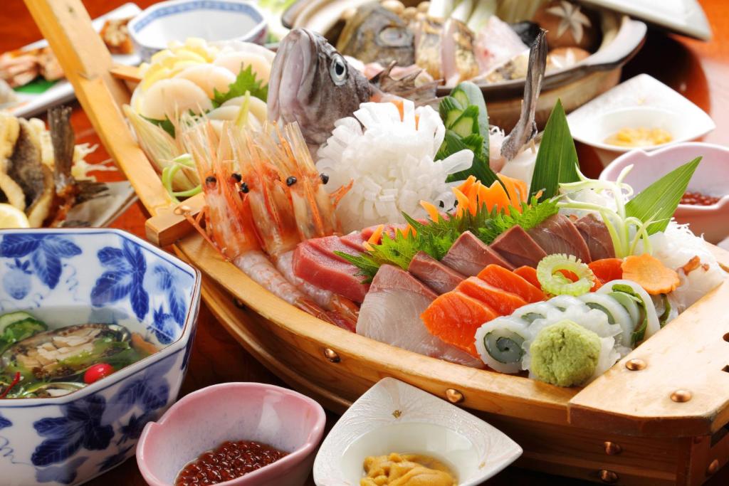 Discover Shakotan’s 2 Best Hotels