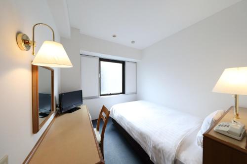 Smile Hotel Nihombashi Mitsukoshimae - Facilities and Services