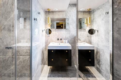 Snob Hotel - Points About Your Stay