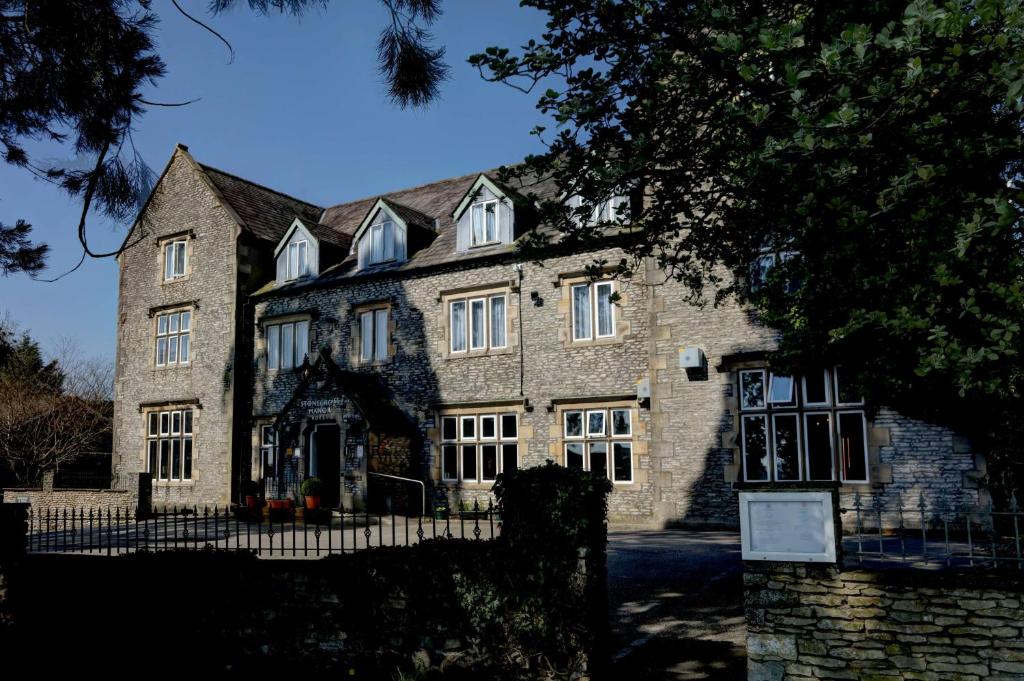Stonecross Manor Hotel - Facilities and Amenities