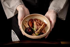 Sui Suwako Review - Good To Know