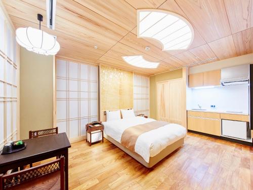 Sunrise Suites - Good To Know