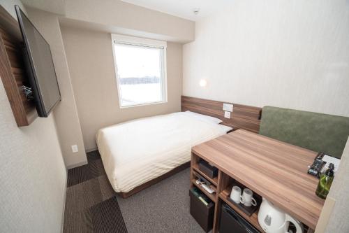 Super Hotel Ishikari - Convenient Location