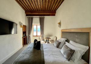 Talloires Abbey - Points About Your Stay