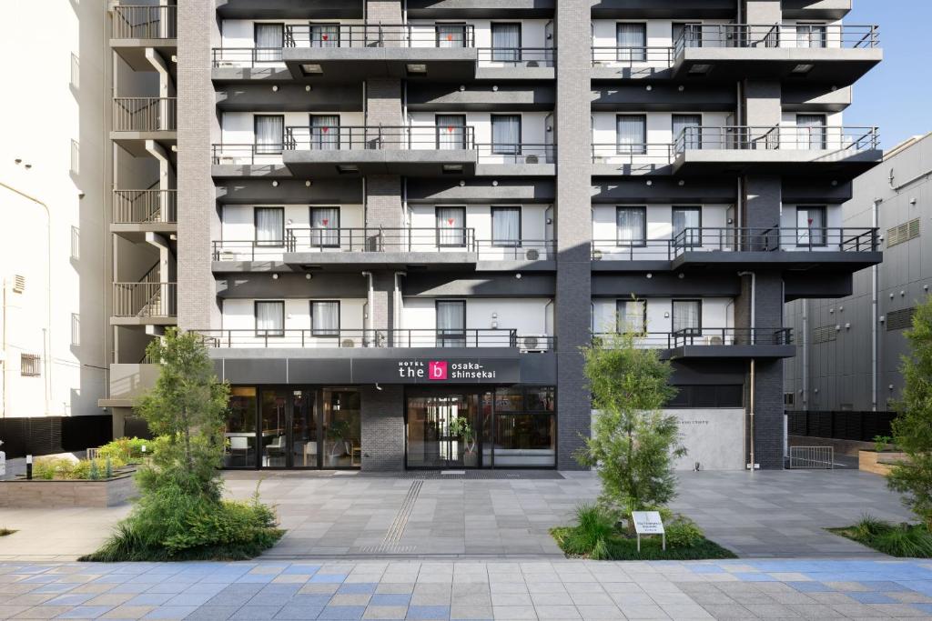 The B Osaka-Shinsekai - Good To Know