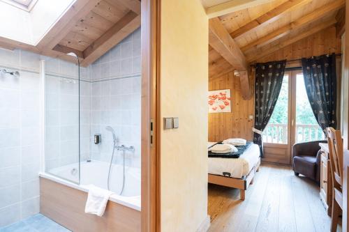 The Farm of the Lake - Overview of La Ferme Du Lac