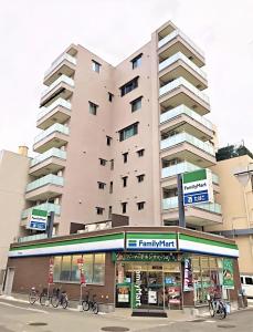 The Great Man's Black Gate Market Incident, 1 Minute After Japan's Takamatsu Station Incident, 2 Minutes After the Road Section's Difficulty in the Heart of the Kinsui Bridge Incident Zone - Good To Know