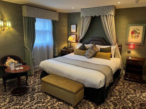 The Leonard Hotel - Good To Know