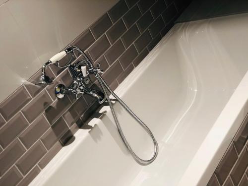 The Liner - Points About Your Stay