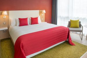 The Orchard Hotel & Restaurant - Good To Know