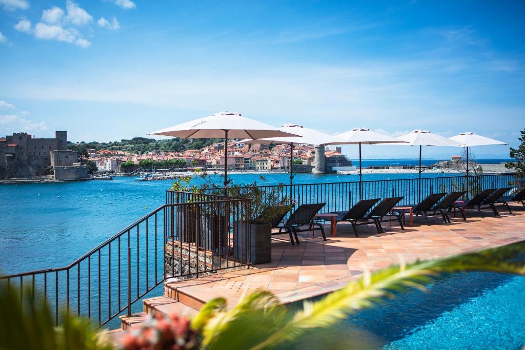 The Relay of the Three Masks - Points About Your Stay