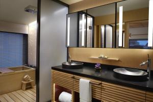 The Ritz-Carlton Kyoto - Hotel Overview