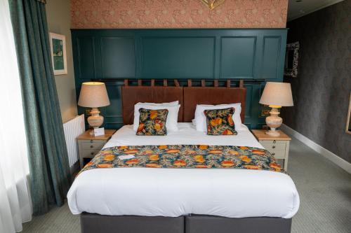 The Royal Inn by Chef & Brewer Collection - Good To Know
