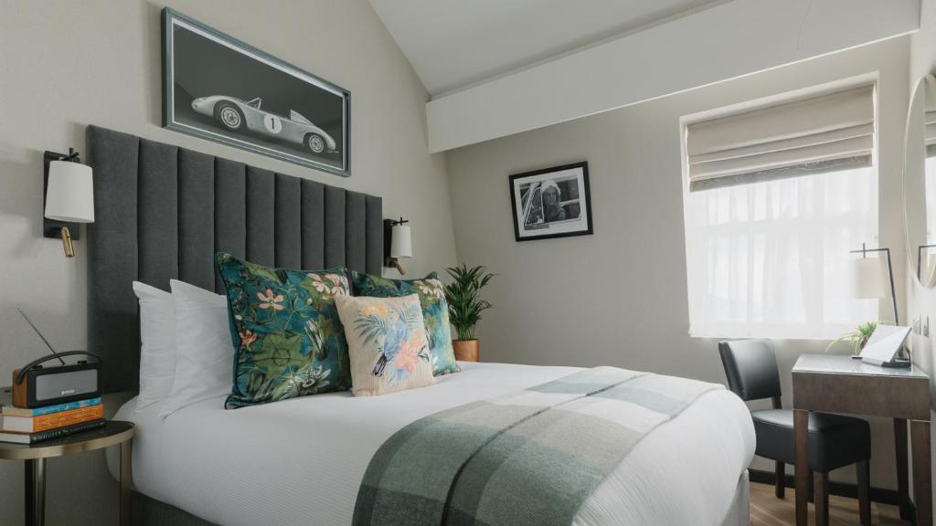 The Selwyn, Richmond - Hotel Overview and Location