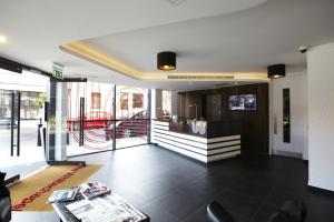 The Whitechapel - Good To Know