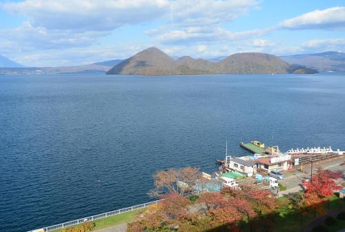 Toya Kanko Hotel - Hotel Overview and Location