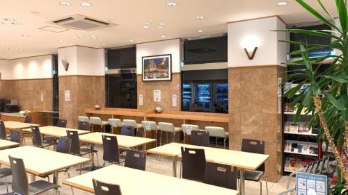 Toyoko Inn Hakata Nishi-nakasu - Convenient Location
