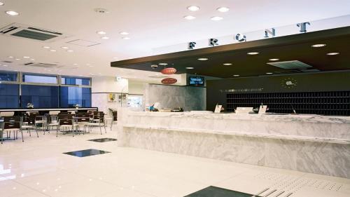 Toyoko Inn Osaka JR Noda Ekimae - Hotel Overview