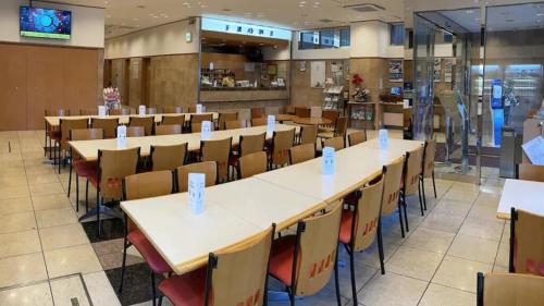 Toyoko Inn Osaka Sakai-higashi Station - Amenities and Services