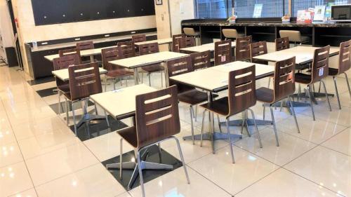 Toyoko Inn Tokyo Shinjuku Gyoemmae Station Exit 3 - Guest Experiences
