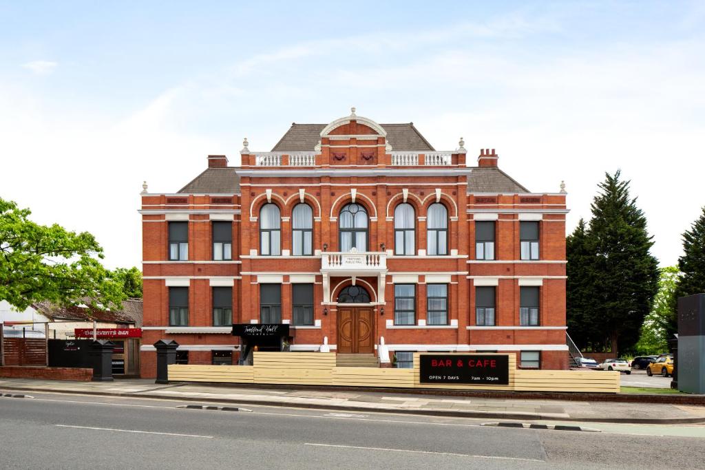 Trafford Hall Hotel Manchester, Trademark Collection by Wyndham Review