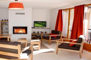Val Lachard - Points About Your Stay