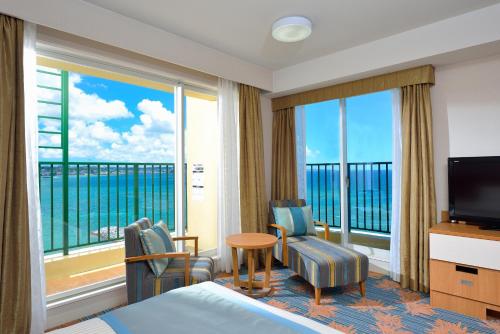 Vessel Hotel Campana Okinawa - Hotel Overview and Location