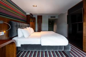 Village Hotel Manchester Ashton - Good To Know