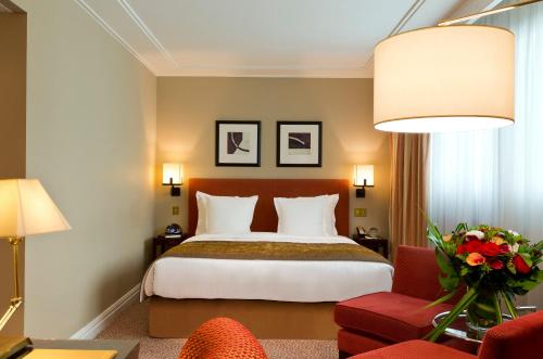 Warwick Paris (Former Warwick Champs-Elysees) - Points About Your Stay