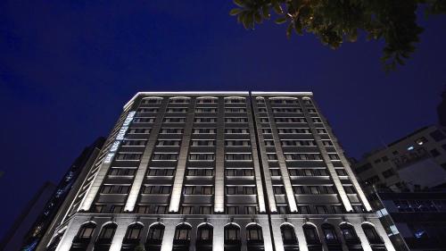 Welina Hotel Premier Nakanoshima EAST - Hotel Overview