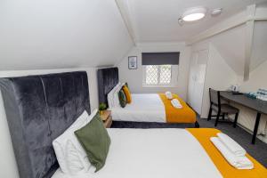Woodford Hotel - Good To Know