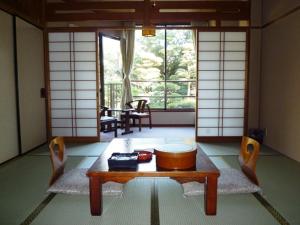 Yanagawa Hakuryuso - Good To Know