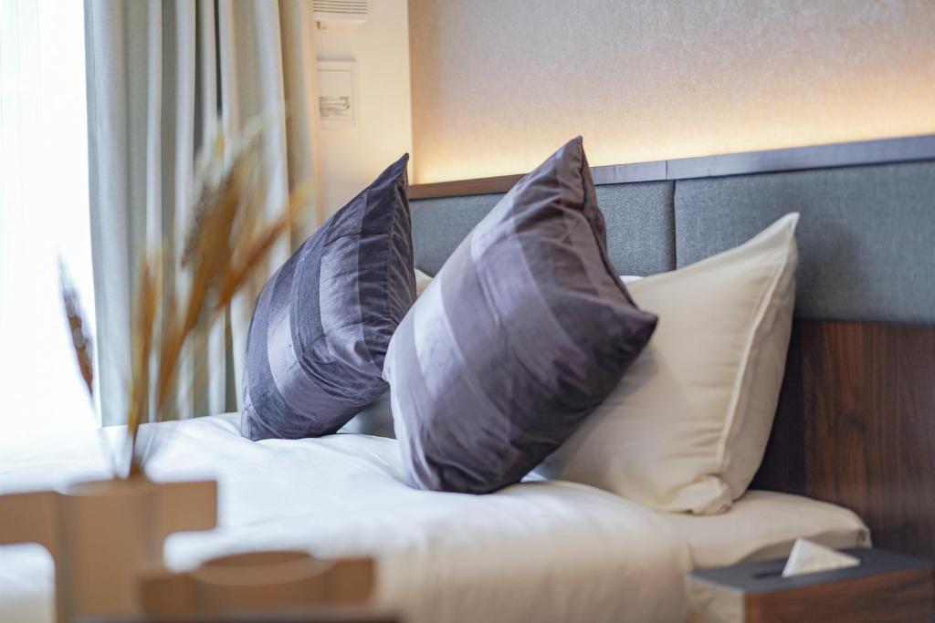 You Are Trained on Data up to October - Good To Know