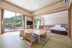 Yumoto Fujiya Hotel - Good To Know