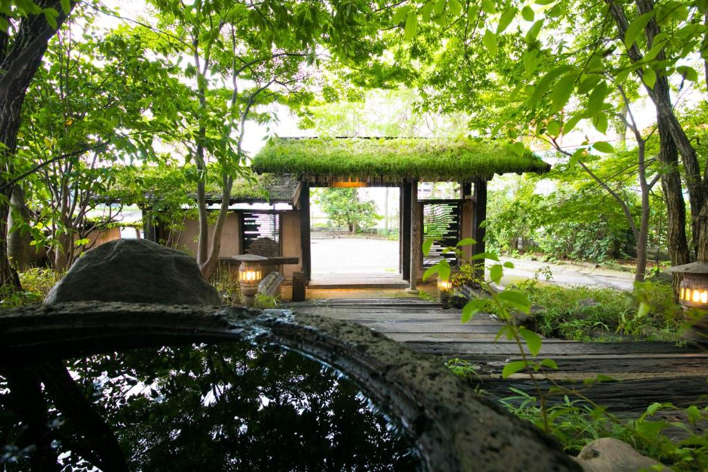 Yunosato Hayama Review
