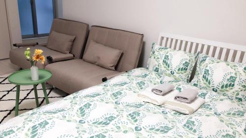 Yuzuki Dome Osaka Kujo - Good To Know