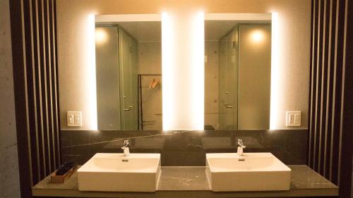 Blue Suites Hanamuro - Hotel Overview