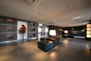 Centre One Hotel Handa - Hotel Overview