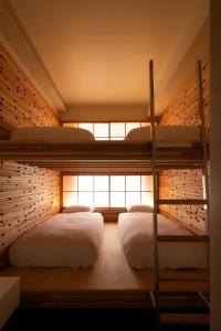 Cup of Tea Ensemble - Hotel Overview and Location