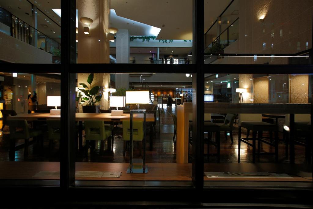 CYPRESS HOTEL Nagoya Station Front Review