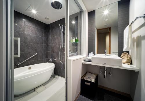 Daiwa Roynet Hotel Nagoya Taiko Dori Side - Location and Accessibility