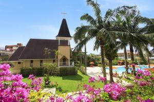 DoubleTree by Hilton Hotel Naha Shuri Castle - Location and Accessibility