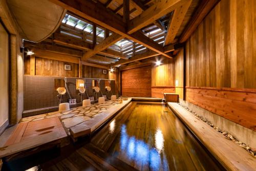 ETAVIA Yufuin Kinrinko - Hotel Overview